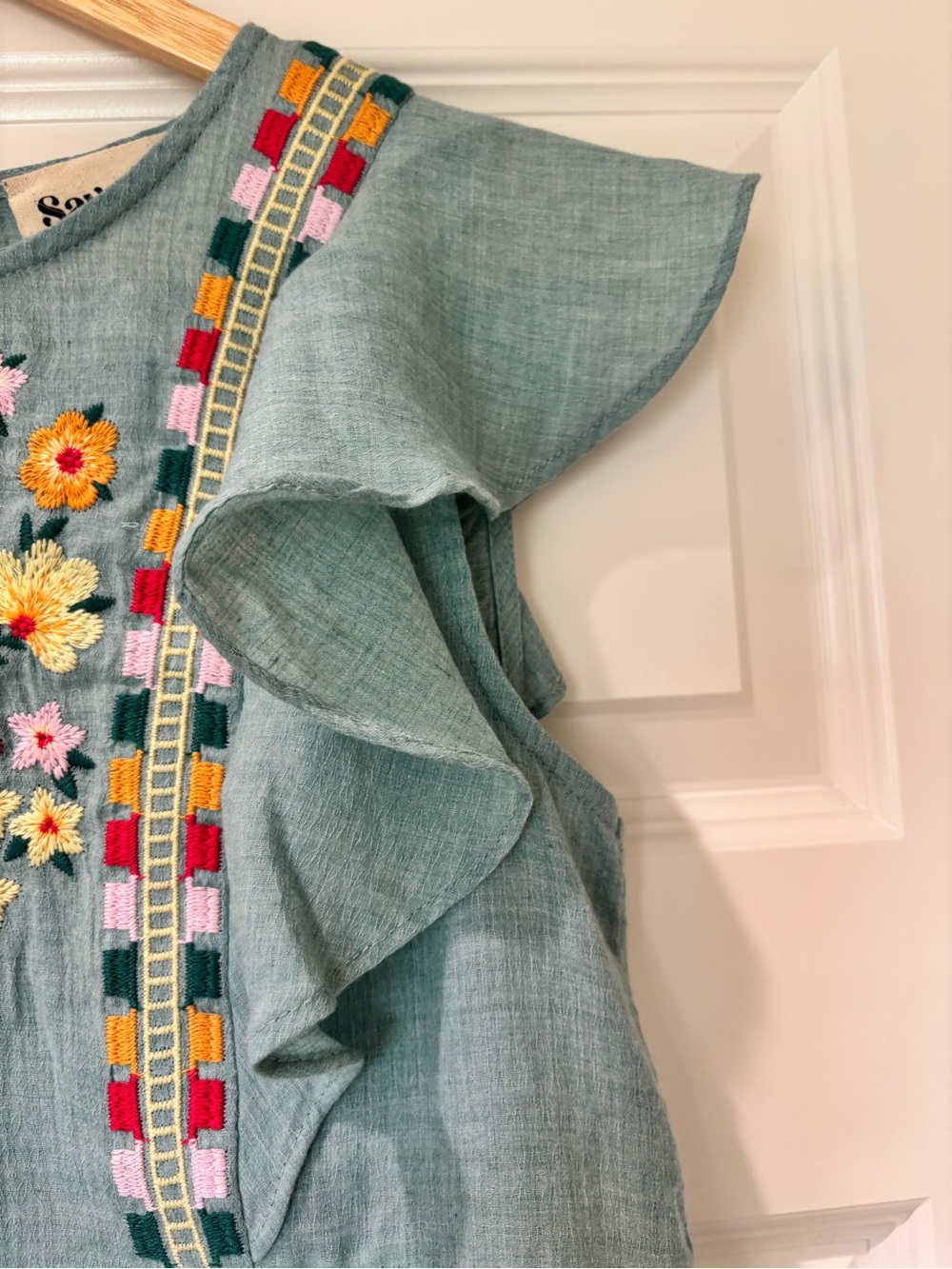 SAVANNA JANE Sz S Embroidered Floral Boho Top Teal Blue Green Ruffles NWT - Picture 3 of 7